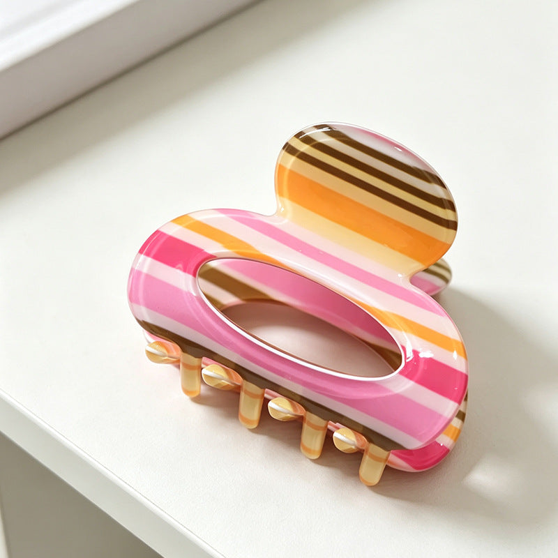 Cutout Hair Claw Clip in Retro Prints - Orange