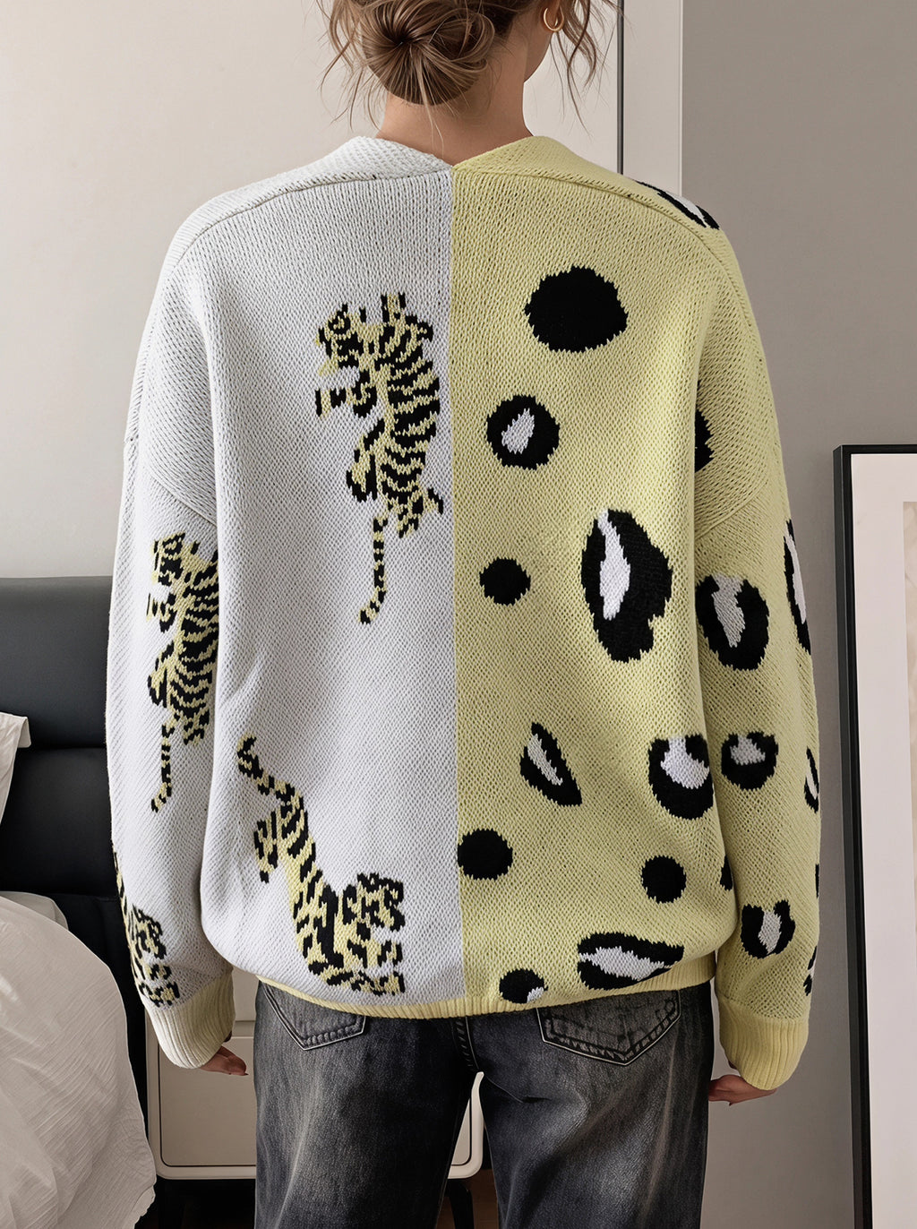 Split Panel Cheetah Jacquard Button Cardigan - Yellow - 3
