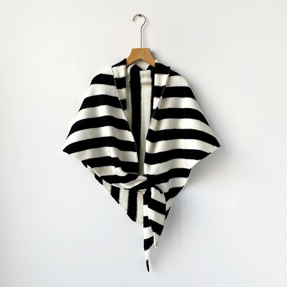 Knit Triangle Neck Wrap Shawl Scarf - BlackWhite