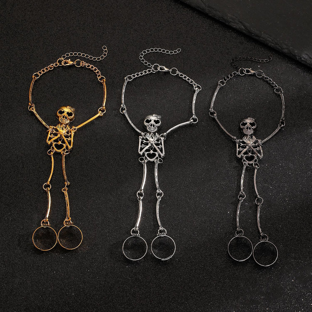 Skull Link Chain Bracelet And Hand Harness - view 1
