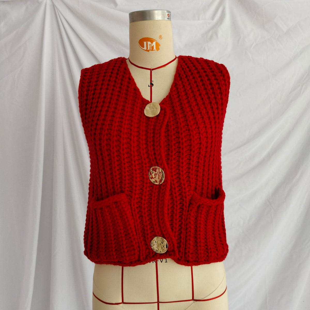 Button Front Chunky Knit Cardigan Vest With Pockets - red - 1