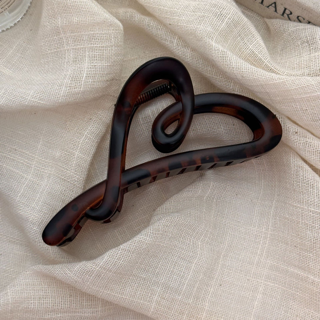 Open Heart Loop Hair Claw Clip - Amber