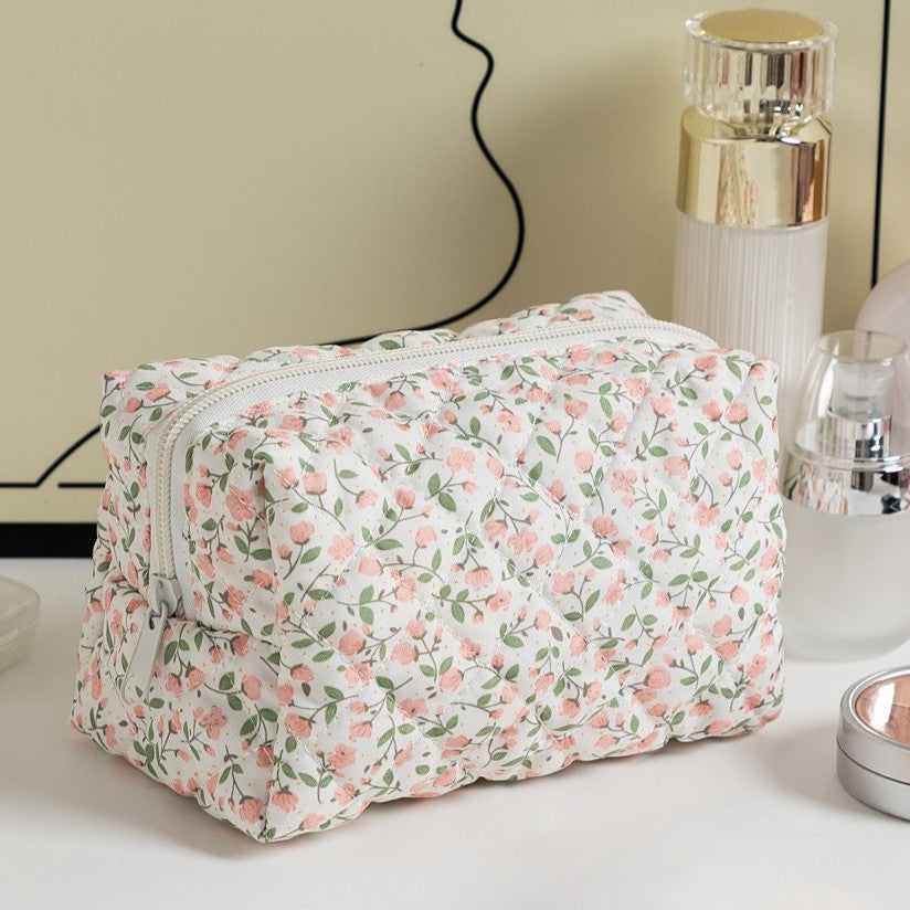 Quilted Boxy Makeup Bag With Zip Closure - NO03