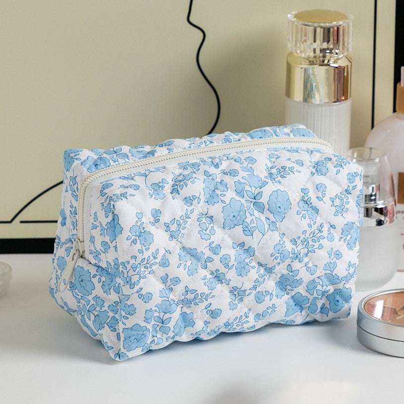 Quilted Boxy Makeup Bag With Zip Closure - NO05