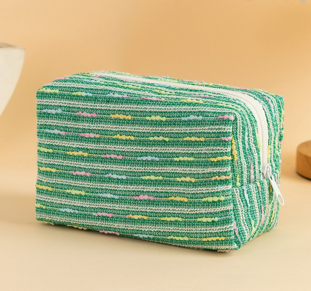 Quilted Boxy Makeup Bag With Zip Closure - NO21