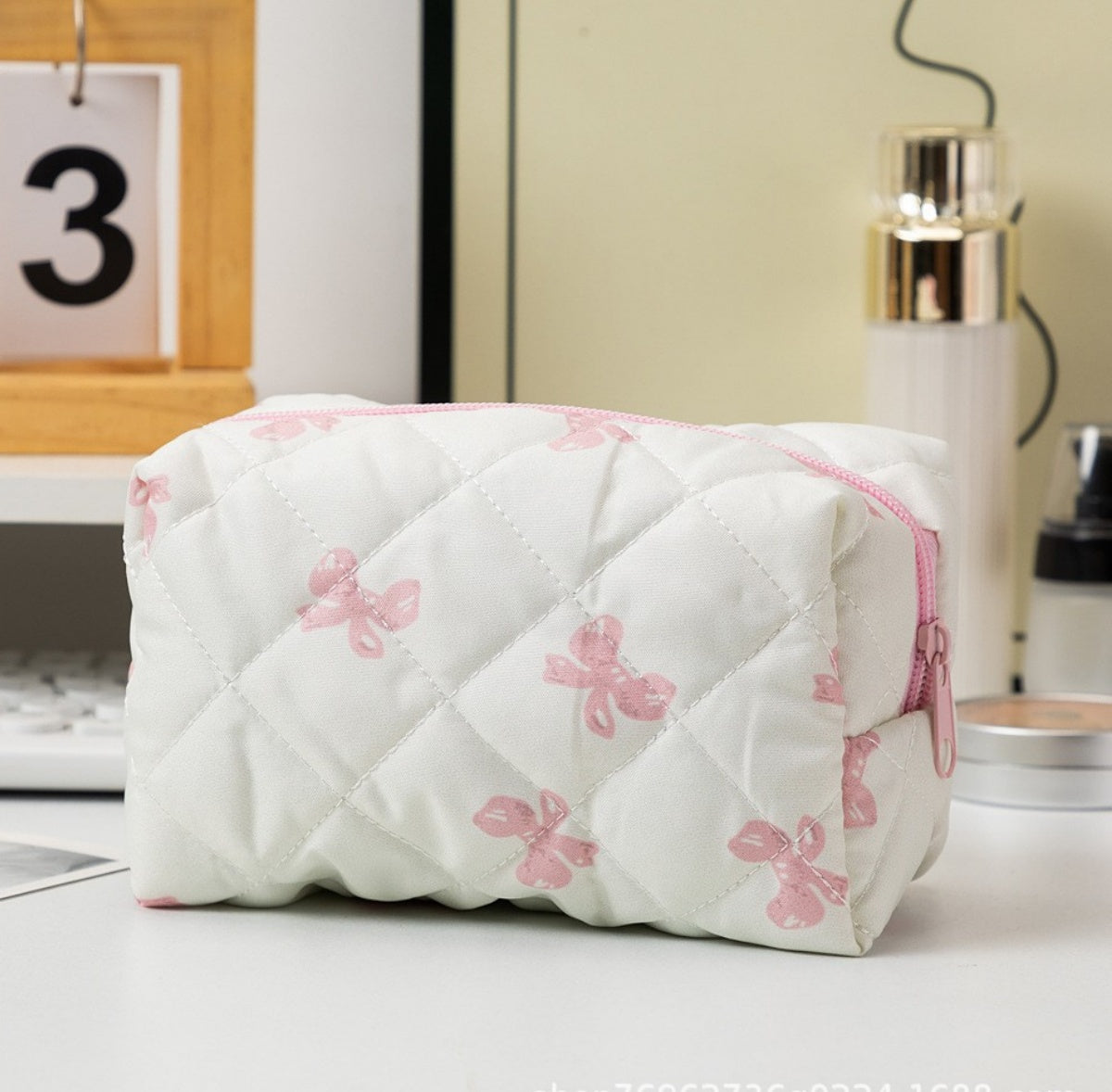 Quilted Boxy Makeup Bag With Zip Closure - NO26