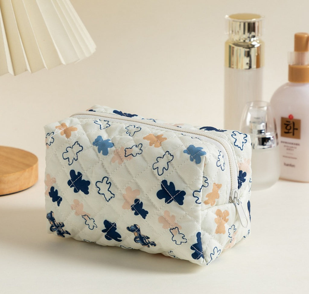 Quilted Boxy Makeup Bag With Zip Closure - NO46