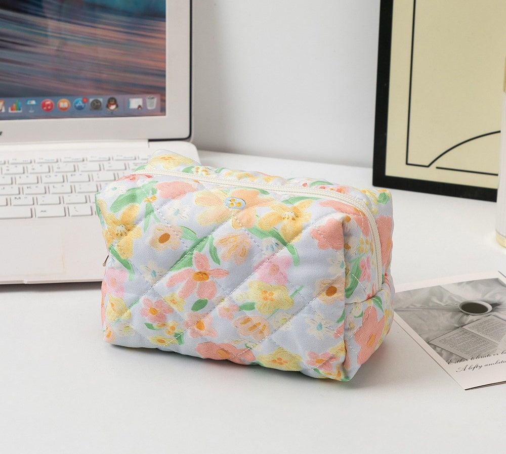 Quilted Boxy Makeup Bag With Zip Closure - NO66