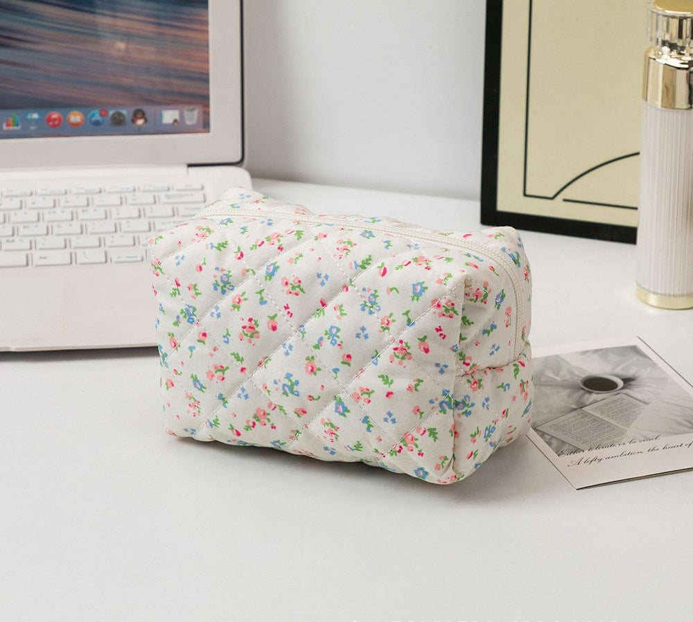 Quilted Boxy Makeup Bag With Zip Closure - NO70