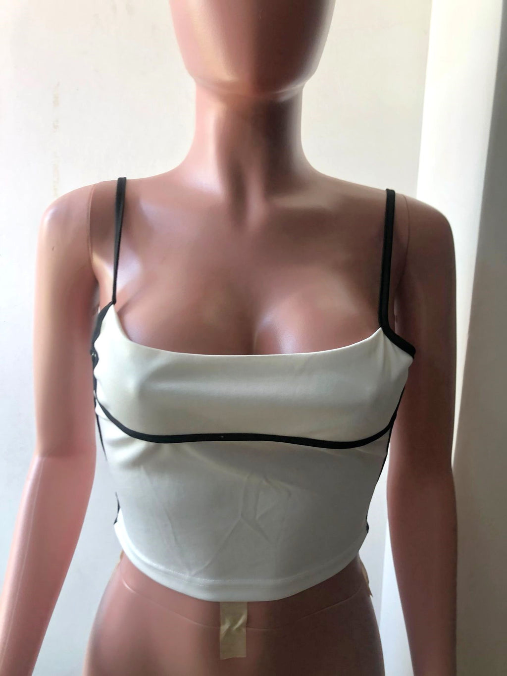 Contrast Bind Skinny Strap Crop Camisole - White