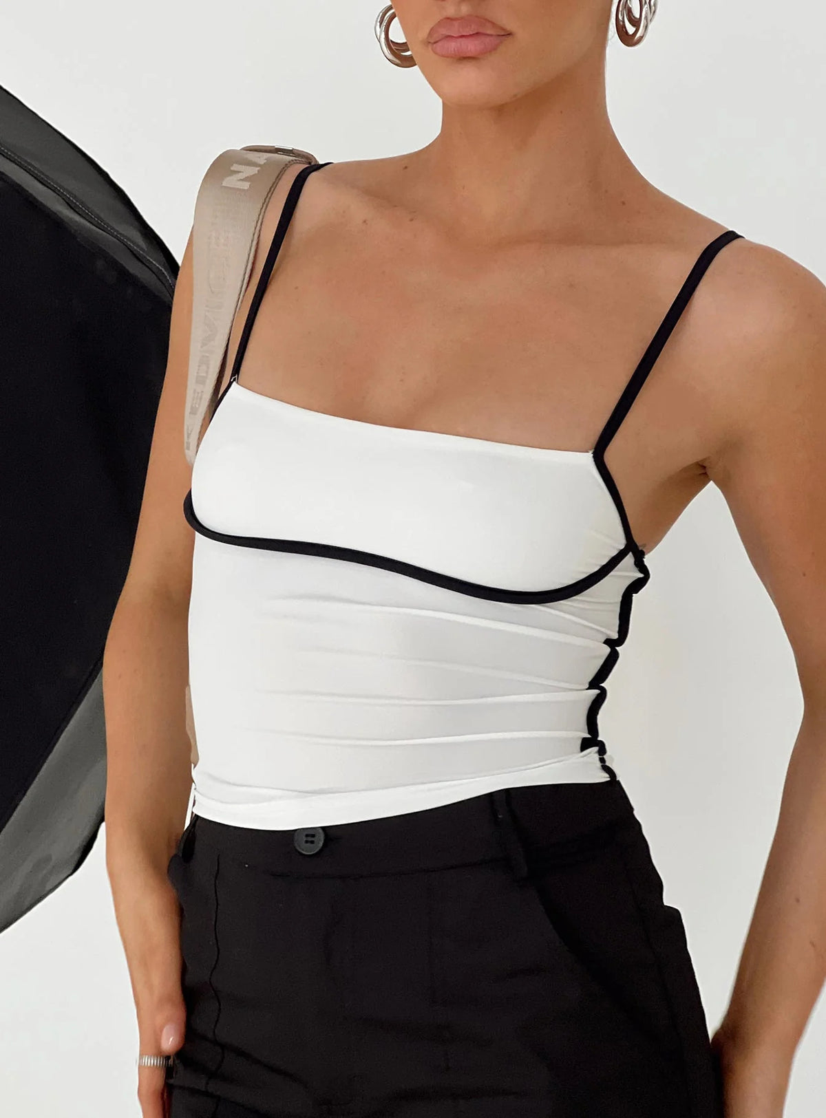 Contrast Bind Skinny Strap Crop Camisole - White - 1