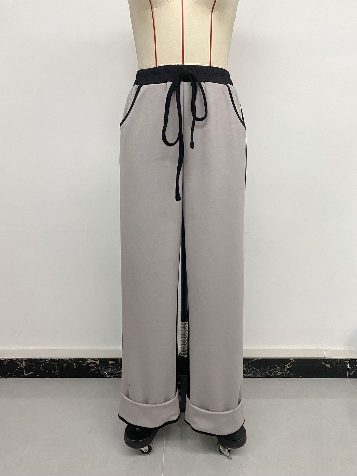 Wide Leg Pants With Contrast Side Panels - Grey - 1