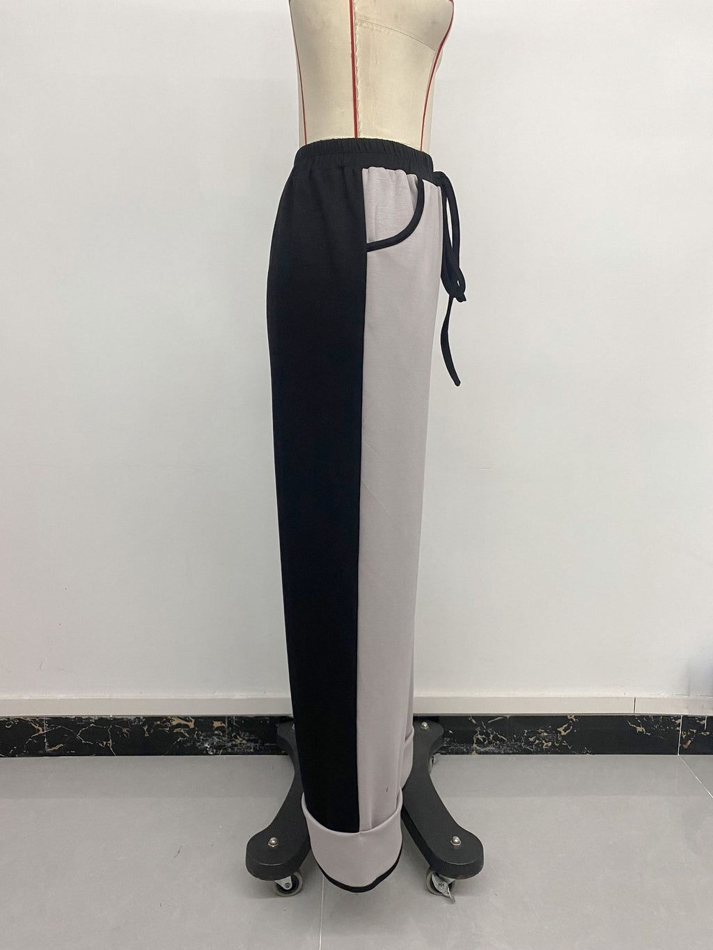 Wide Leg Pants With Contrast Side Panels - Grey - 3