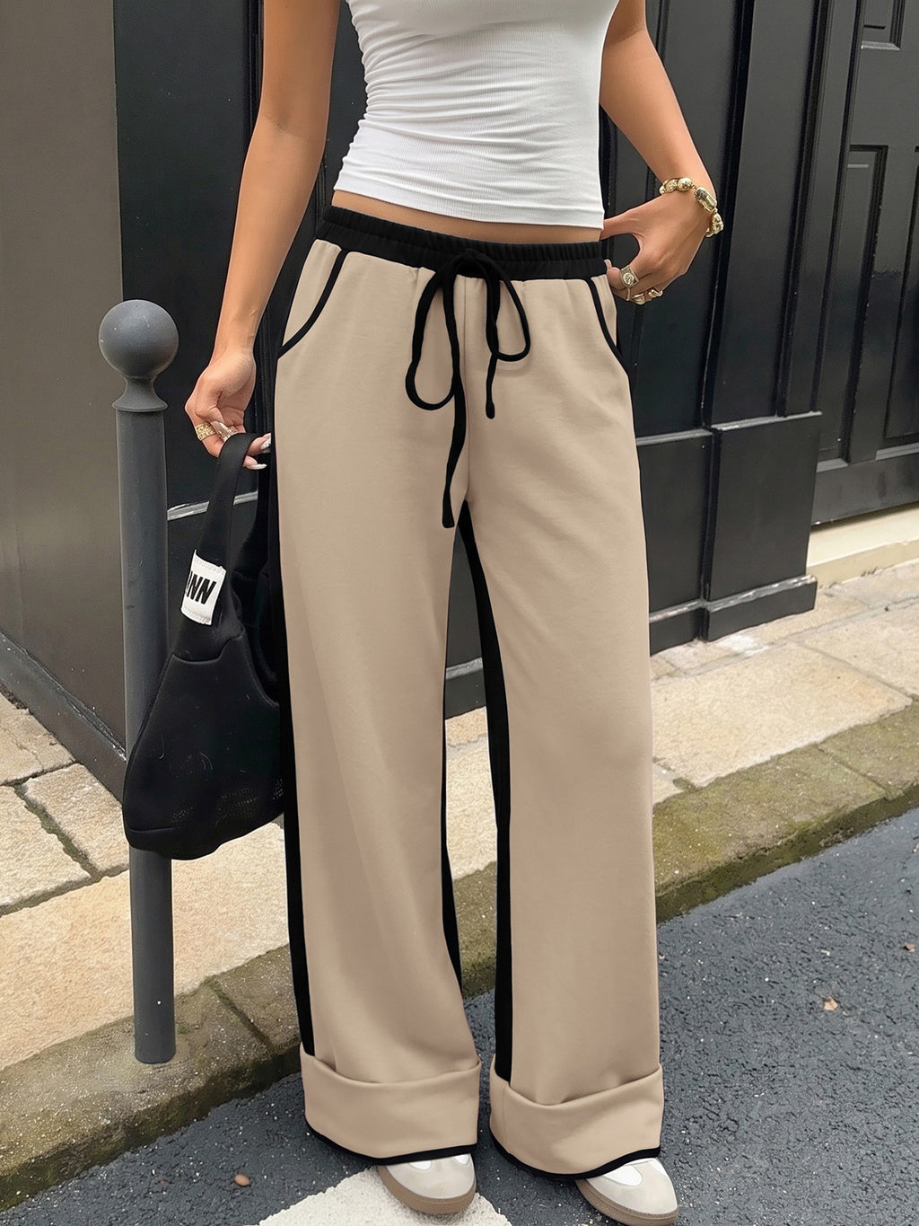 Wide Leg Pants With Contrast Side Panels - Khaki - 4