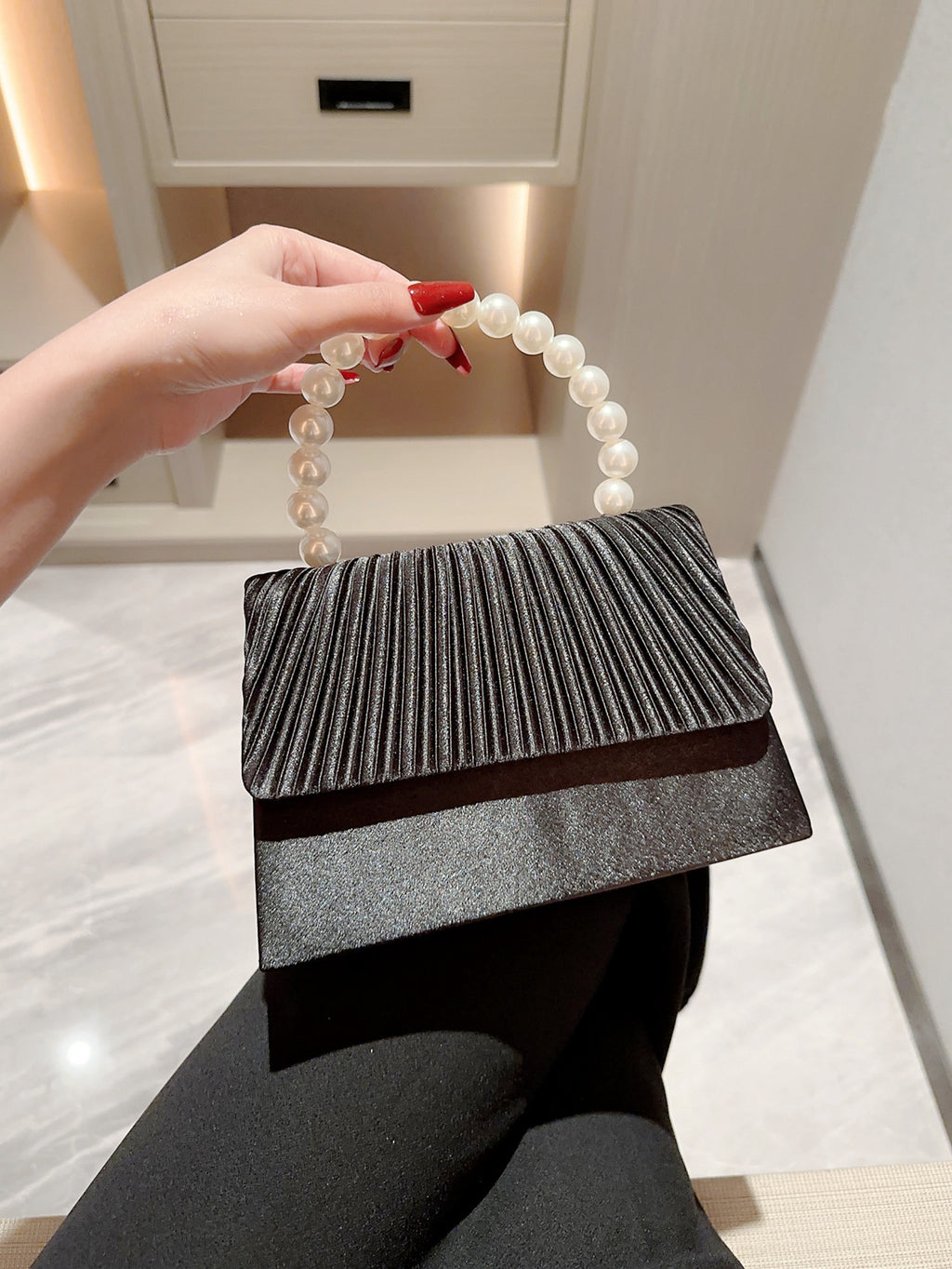 Pearl Handle Pleated Satin Evening Bag - Black