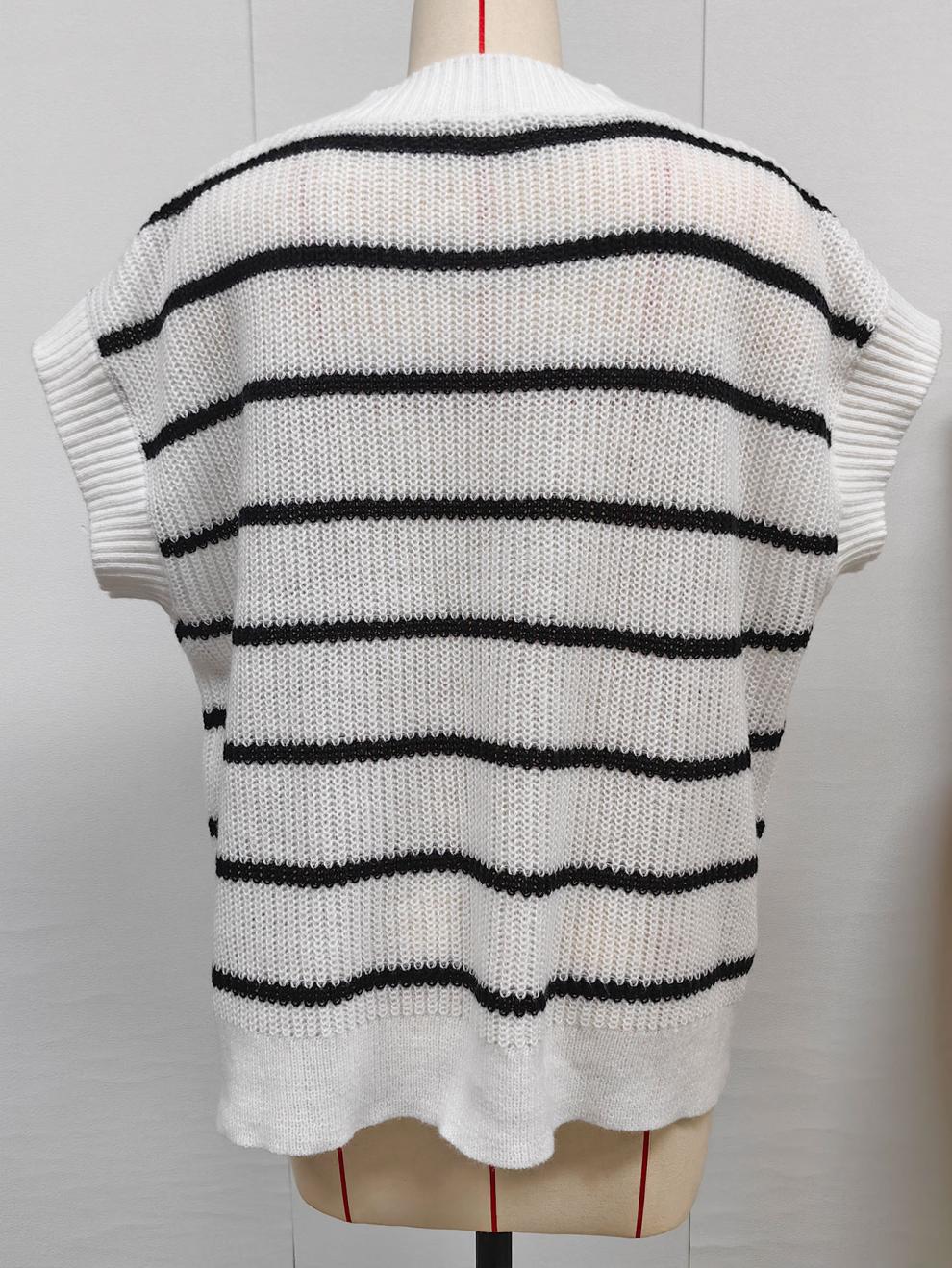 Ribbed Knit Top With Wide Contrast Stripes - White - 4