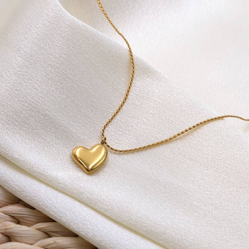 Puffed Heart Pendant Box Chain Necklace