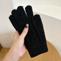 Cable Knit Gloves with Touchscreen Finger Slits - Black