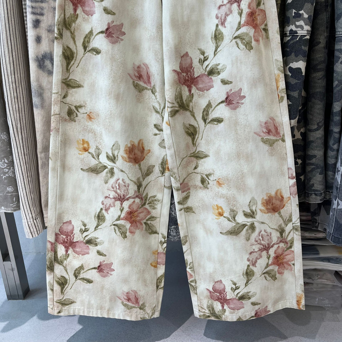 Watercolor Floral Print Wide Leg Jeans - Floral - 4