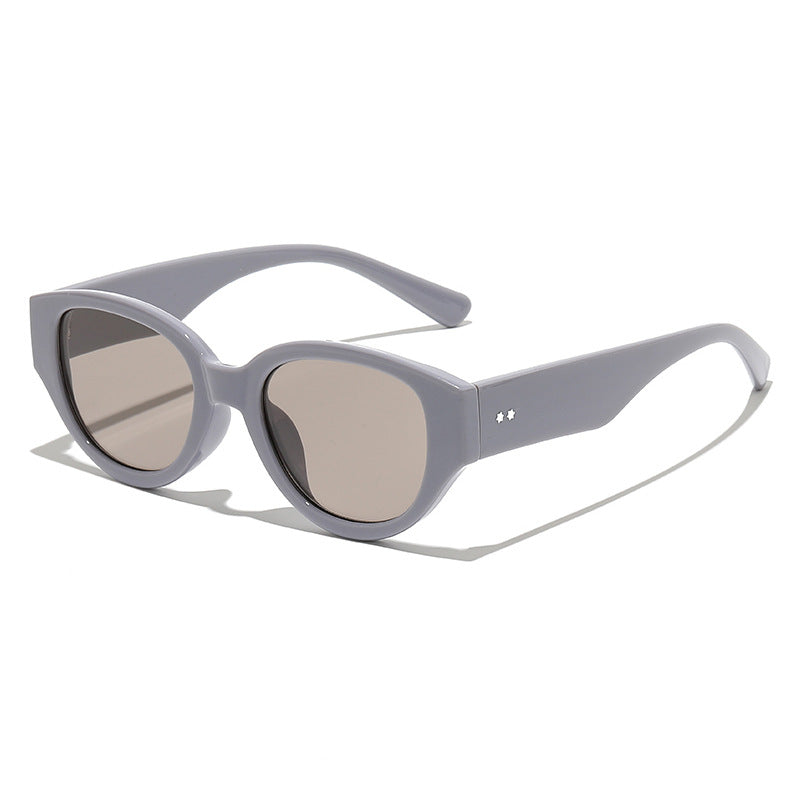 Chunky Oval Frame Retro Sunglasses - Grey