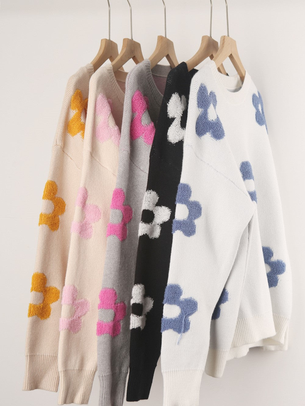 Brushed Flower Motif Drop Shoulder Sweater - White - 1