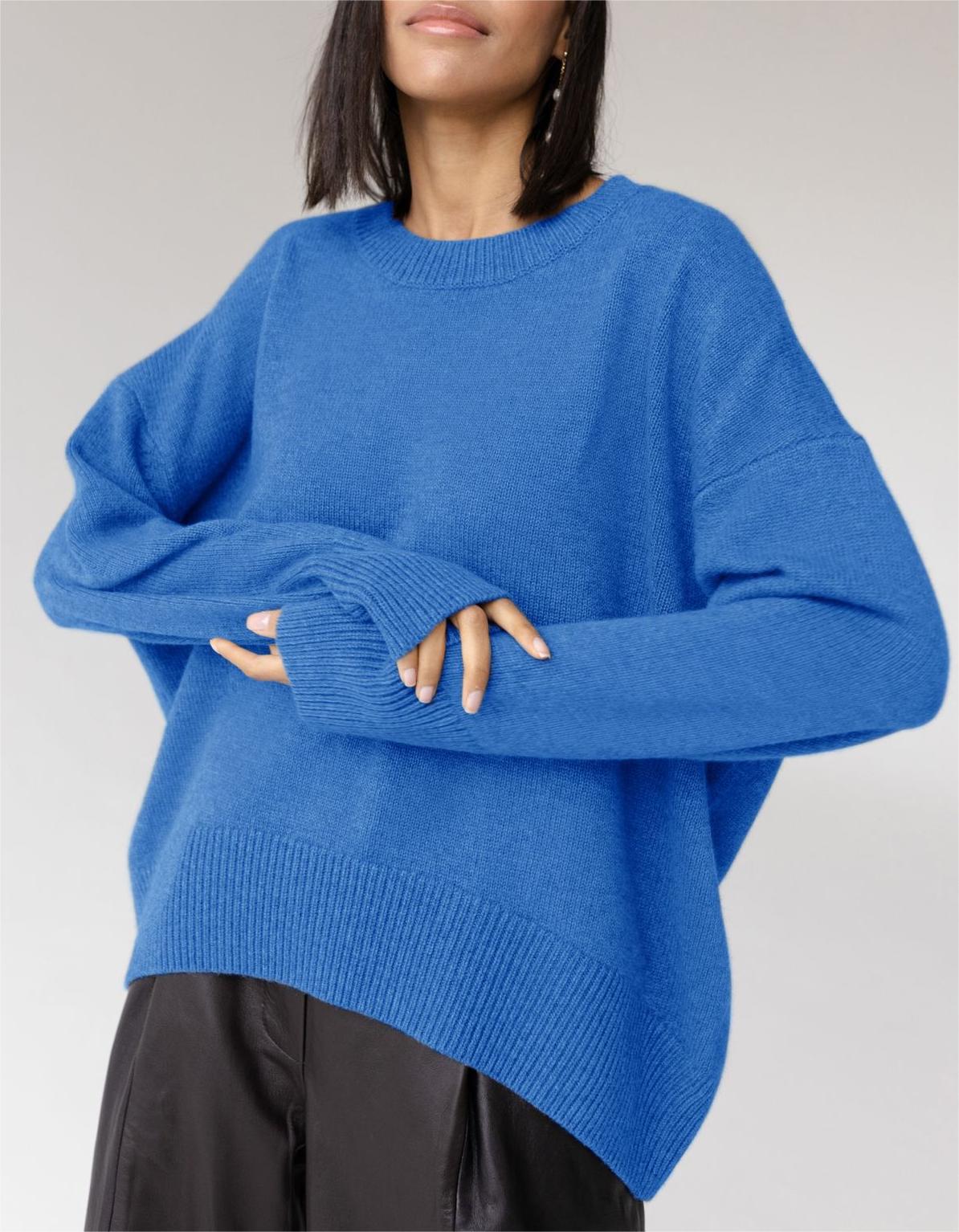 Oversized Crew Neck Side Slit Knit Sweater - DBlue
