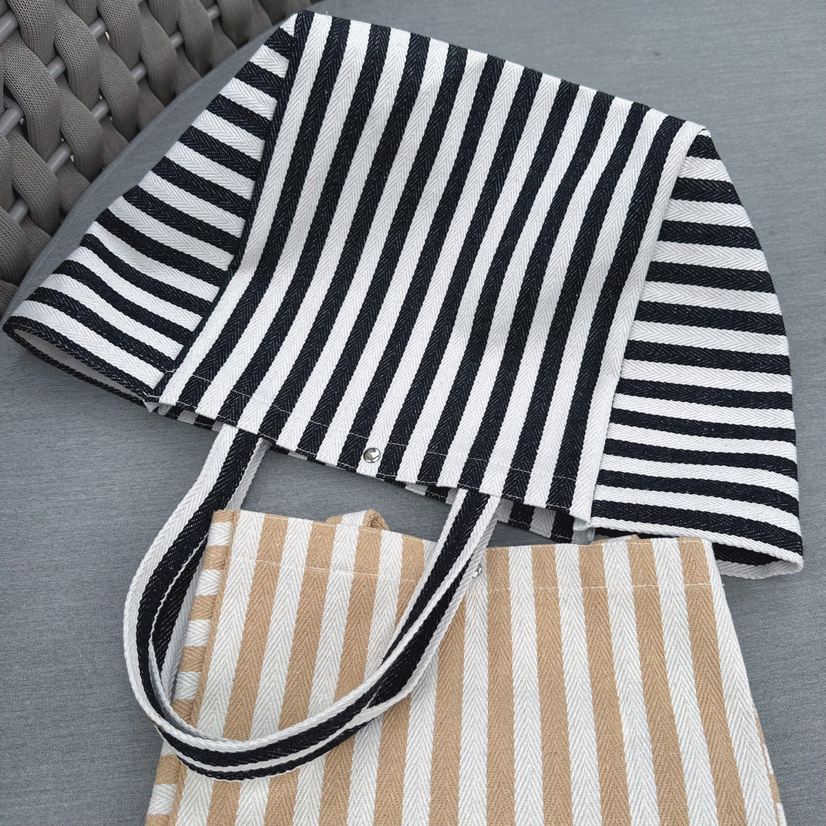 Woven Stripe Canvas Tote With Snap Closure - Black - 4