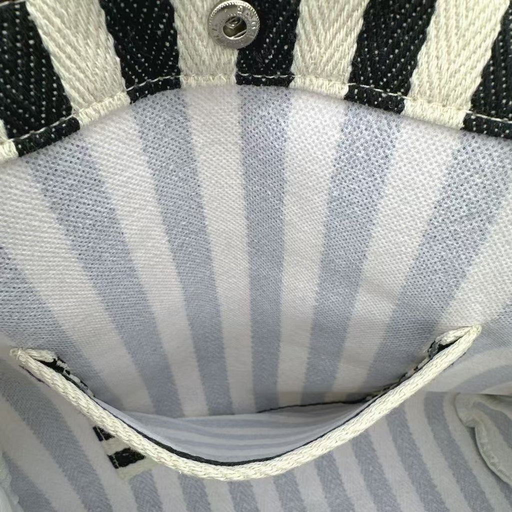 Woven Stripe Canvas Tote With Snap Closure - Black - 9