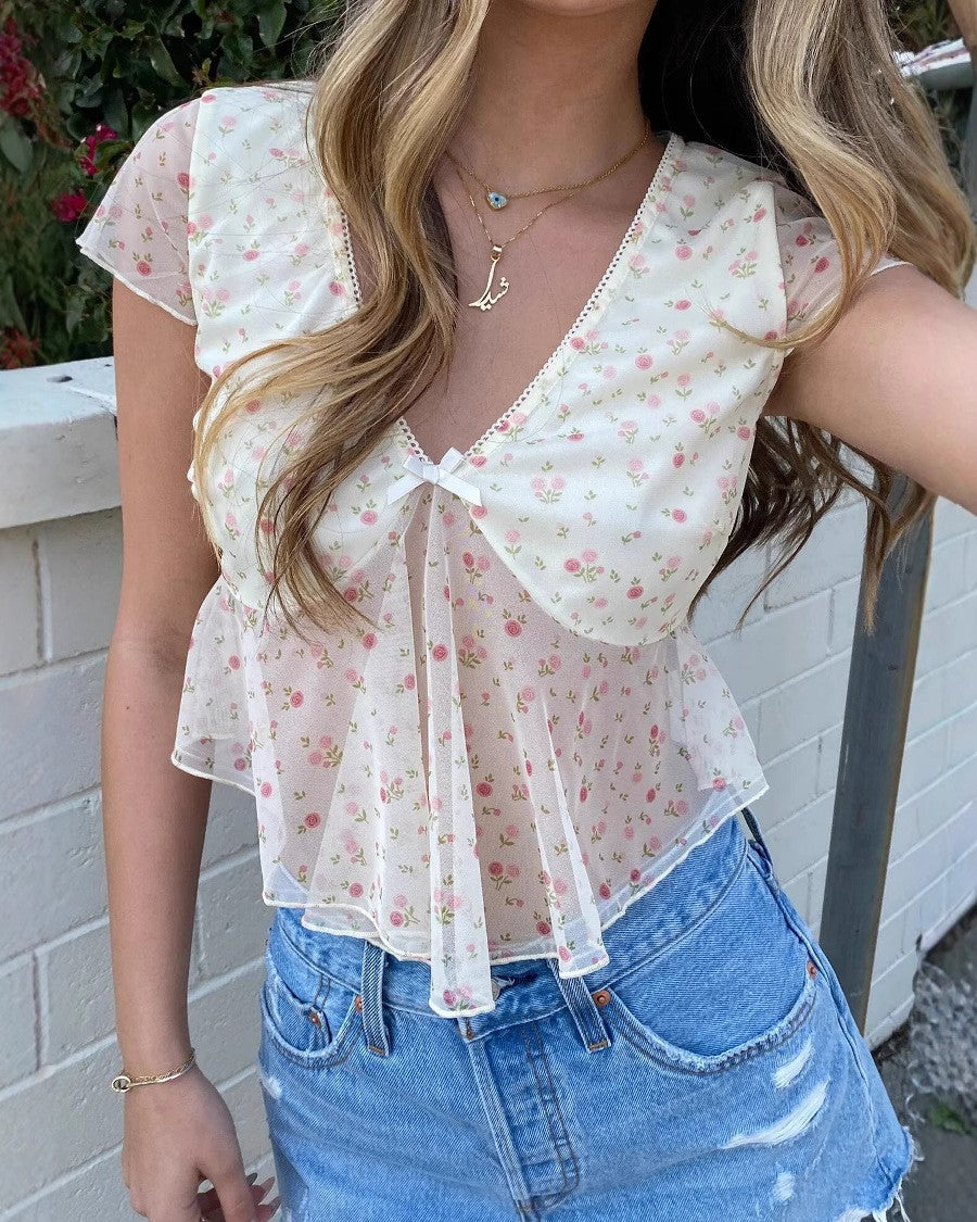 Ditsy Floral Flutter Sleeve Cropped Tee - White - 1