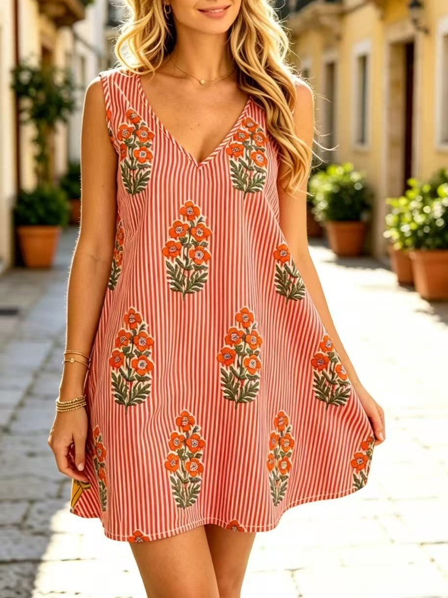 Sleeveless Block Print Mini Shift Dress - Red - 2