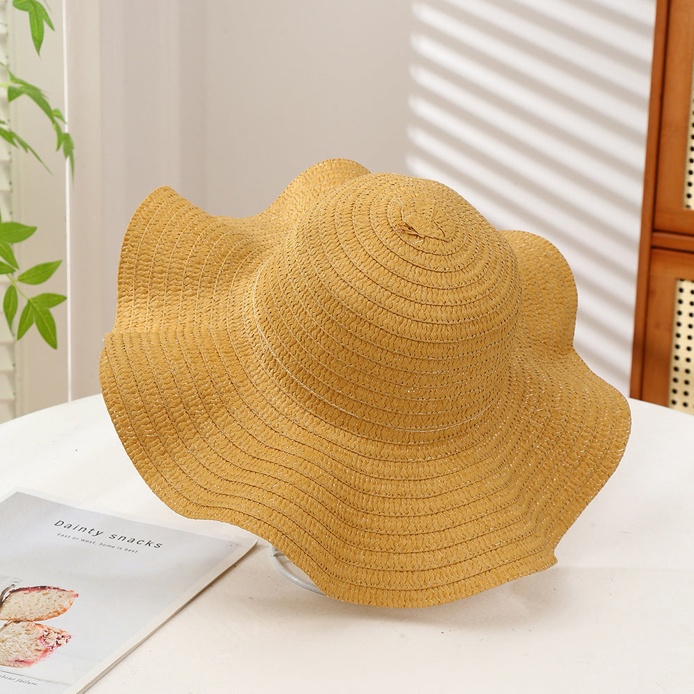 Oversized Wavy Brim Straw Beach Hat - Color_01