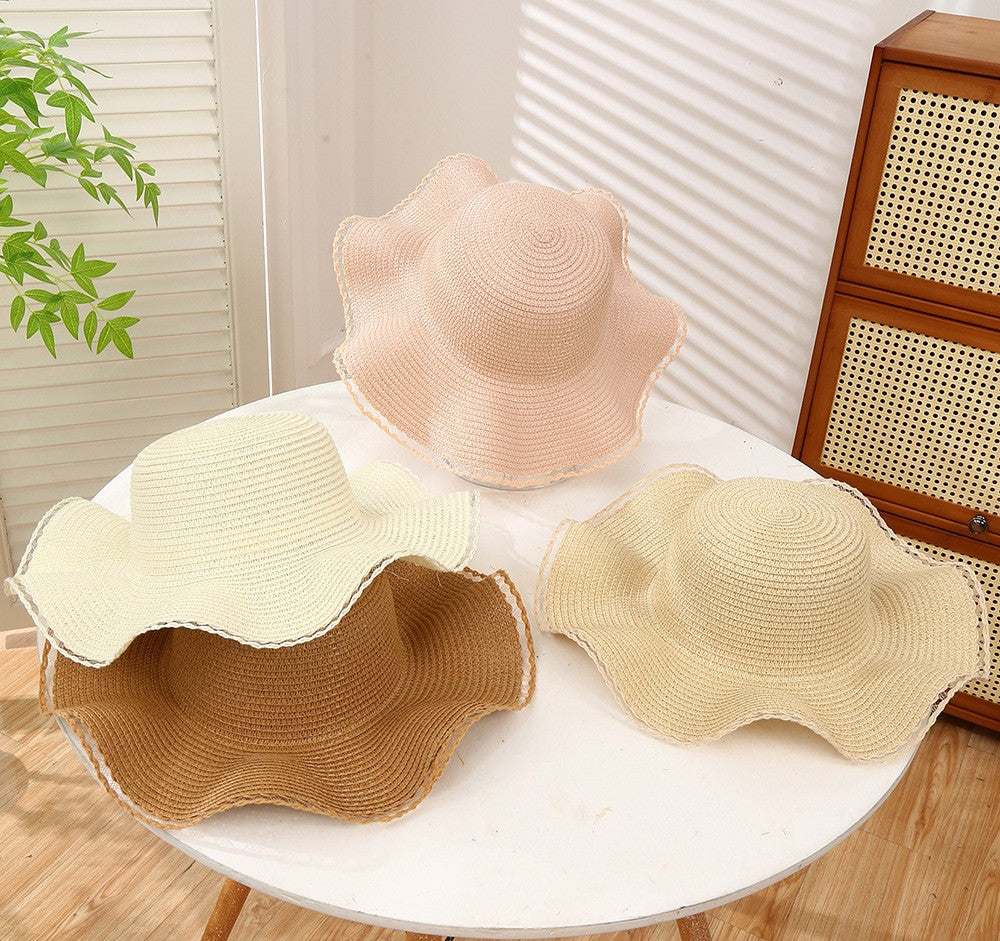 Oversized Wavy Brim Straw Beach Hat - view 4