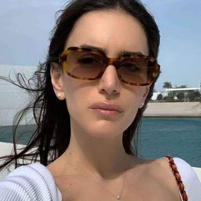 Small Square Frame Retro Sunglasses