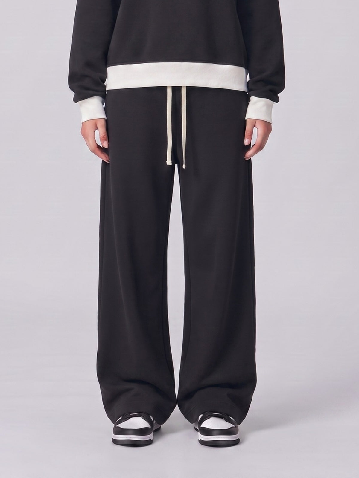 Brushed Fleece Straight Leg Sweatpants - Black - 1