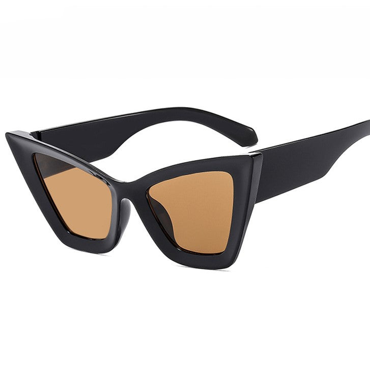 Retro Angular Cat Eye Sunglasses - Tea