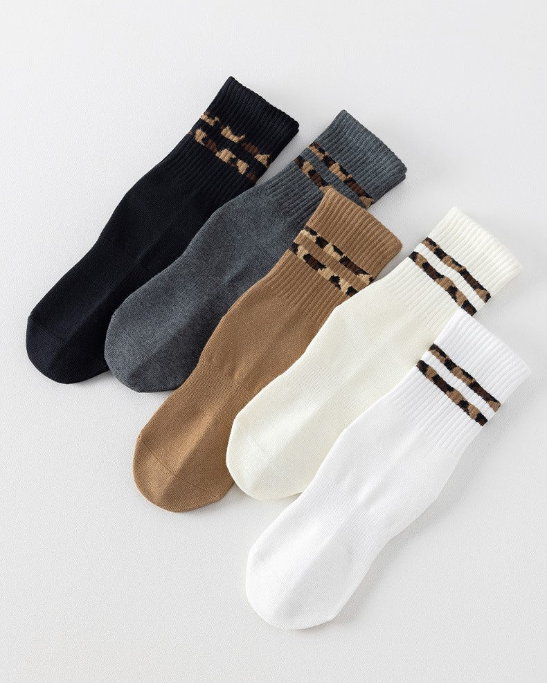 Non-Slip Pilates Grip Crew Socks With Leopard Stripes - Black - 2