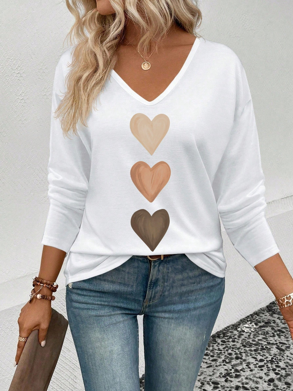 Heart And Lips Graphic Long Sleeve Tee - KWhite