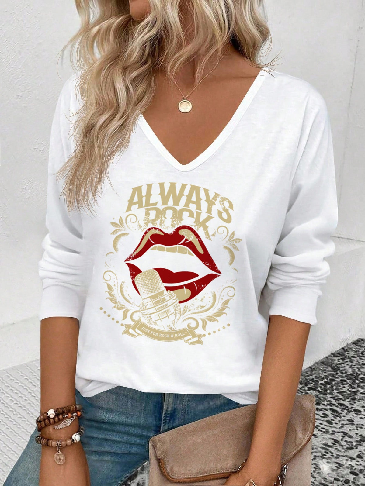 Heart And Lips Graphic Long Sleeve Tee - MWhite
