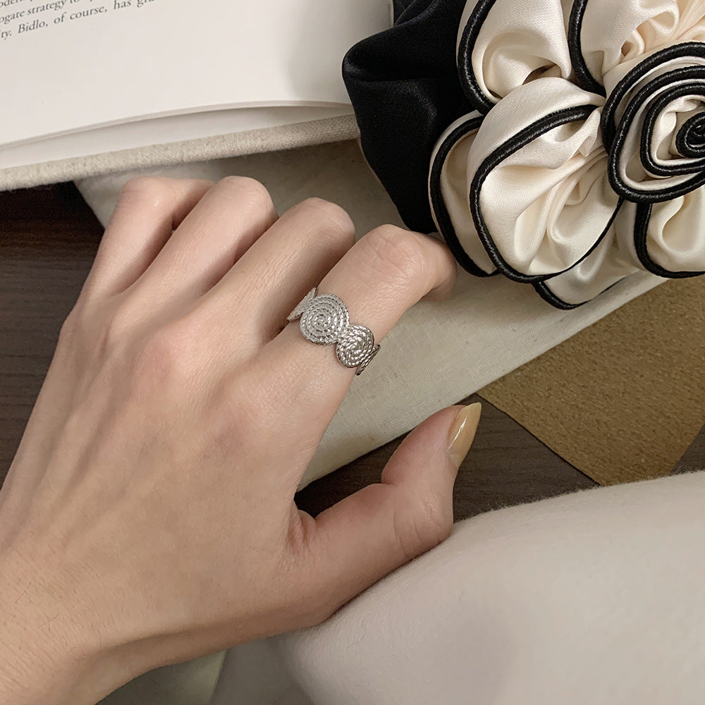 Woven Spiral Medallion Open Band Ring - Silvery - 4