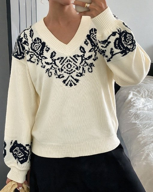 Rose Pattern Yoke V-Neck Pullover Sweater - Apricot - 3