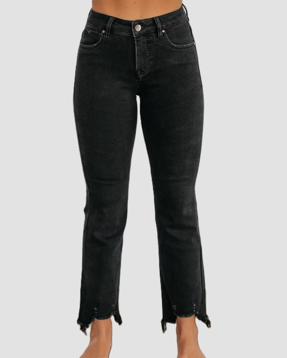 Frayed Hem Cropped Straight Leg Jeans - Black