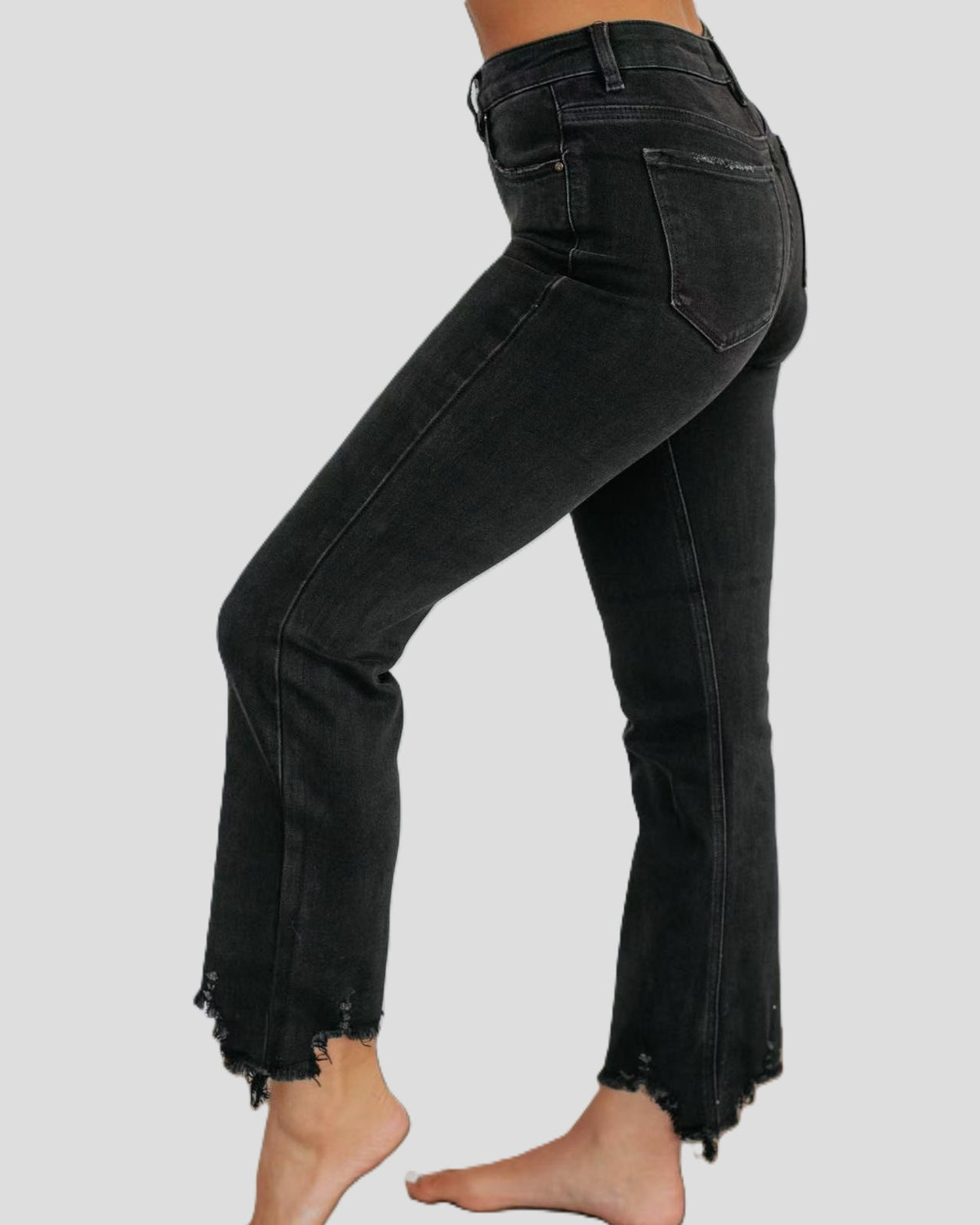 Frayed Hem Cropped Straight Leg Jeans - Black - 1