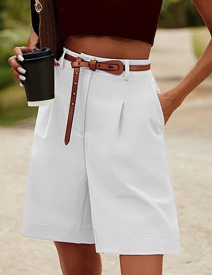 Pleated High Waist Bermuda Shorts - white