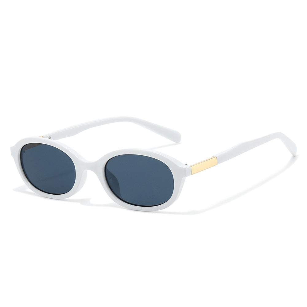 Petite Oval Retro Sunglasses With Slim Temples - White