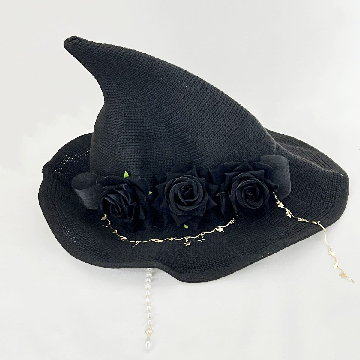 Knit Witch Hat With Flowers And Star Chain - Black