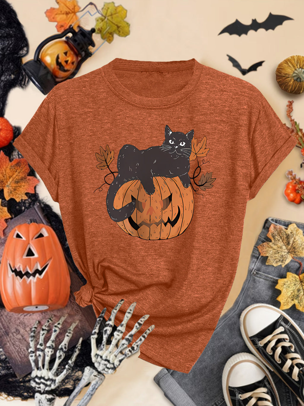 Spooky Cat Pumpkin Graphic Crewneck Tee - Brown