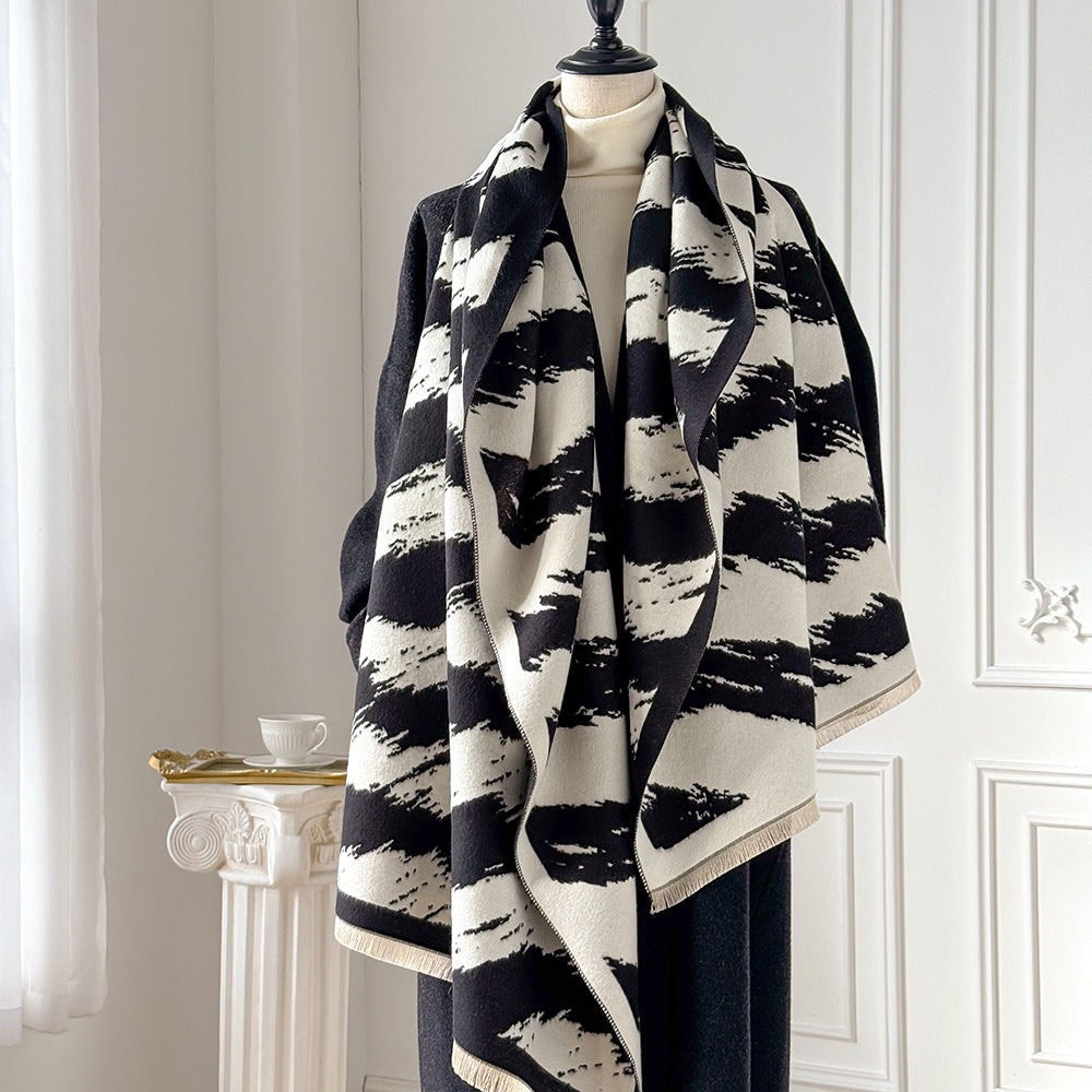 Brushstroke Stripe Fringed Blanket Scarf - Black
