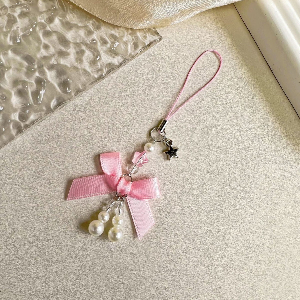 Crystal Bead Lucky Clover Phone Charm - Color_11