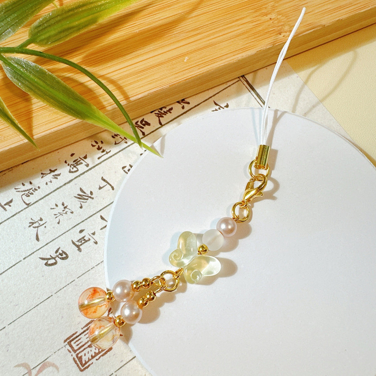 Crystal Bead Lucky Clover Phone Charm - Color_23