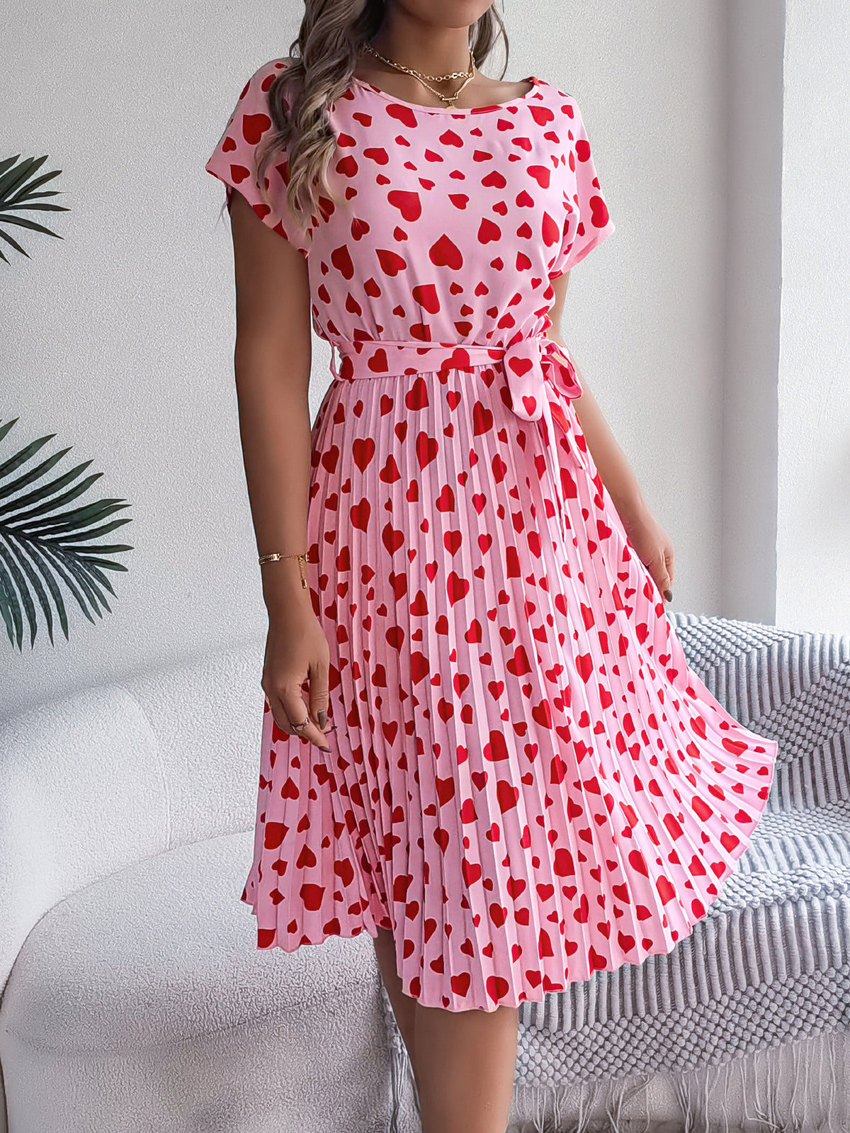 Heart Print Pleated Tie Waist Midi Dress - Pink